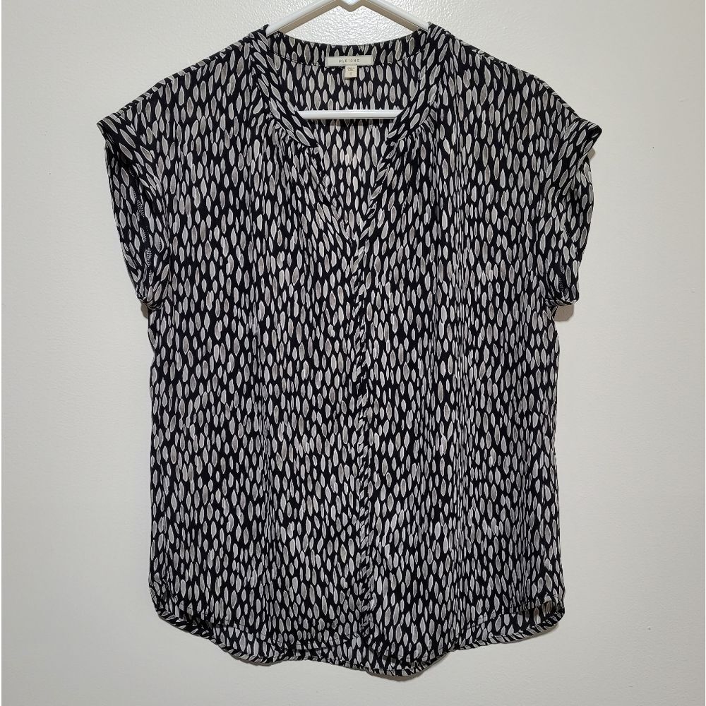 Pleione Black and White Abstract Blouse